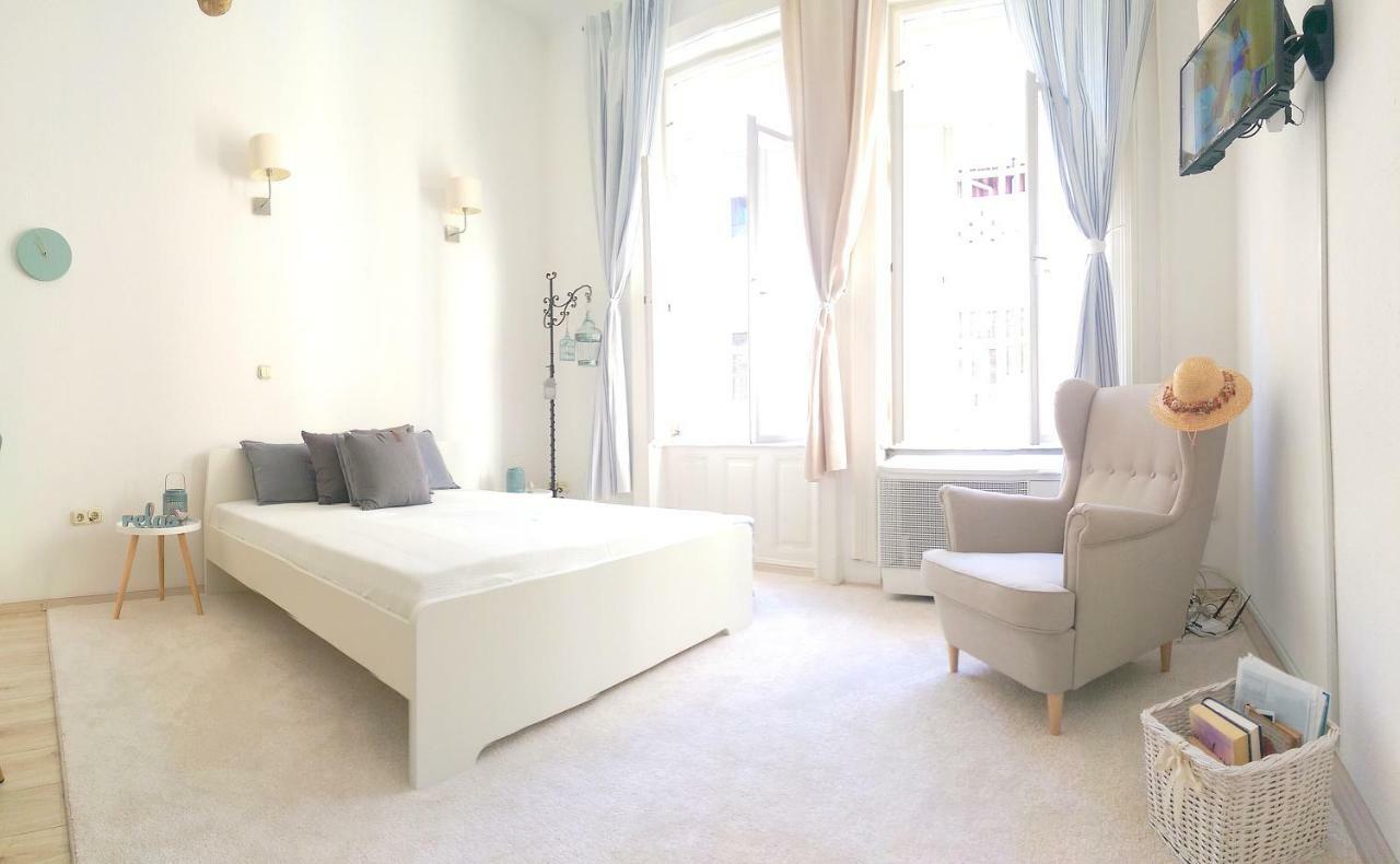 Cape Code Apartment Budapest