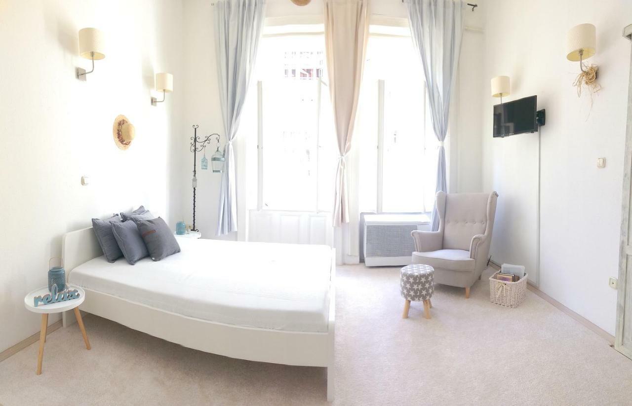 Cape Code Apartment Budapest